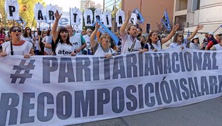 Docentes de todo el país inician mañana la Marcha Federal