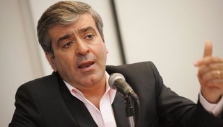 Generar empleo privado