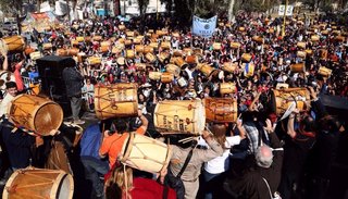 Santiago del Estero: marcha de los Bombos