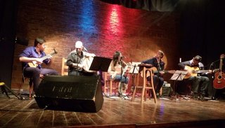 De a uno, de a dos, de a tres,"seguramente... sus cantos dijeron"