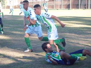 Bancario y un grito atragantado