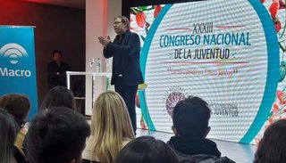 El psicólogo Gabriel Rolón abrió el Congreso de la Juventud